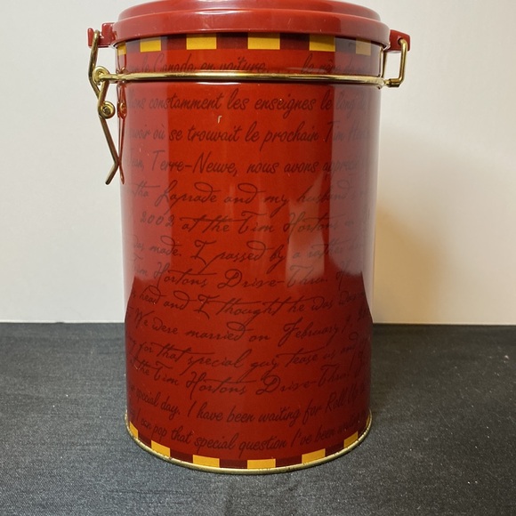 Tim Hortons 40 Anniversary Tin - Picture 3 of 8